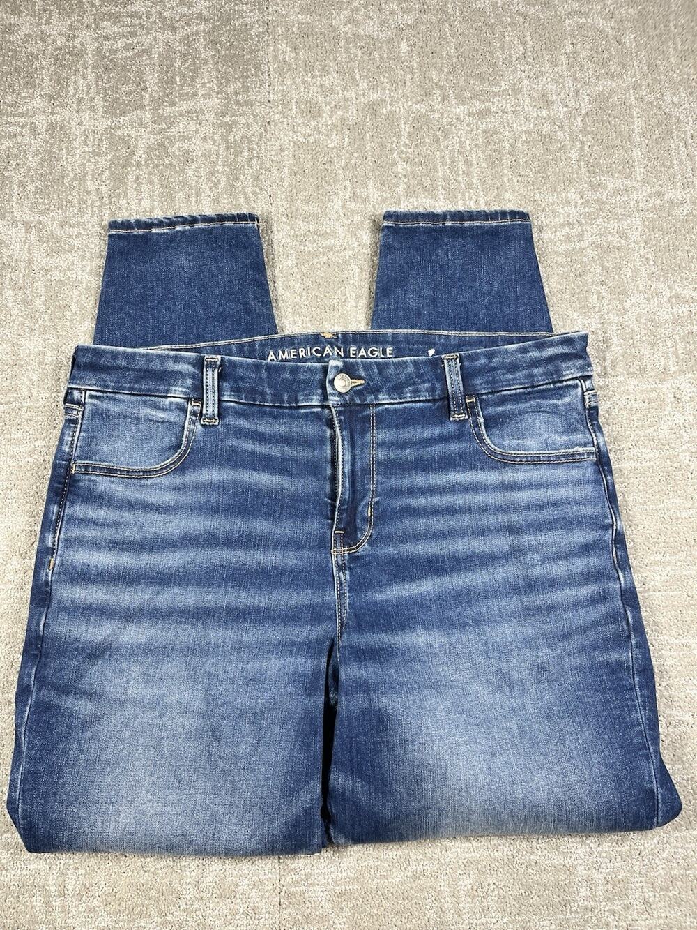 American Eagle Curvy High Rise Jegging Med Wash Distressed Stretch Jean Sz 16